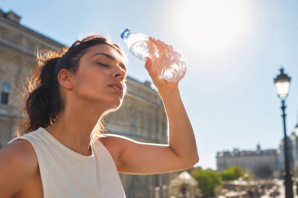 Canicule à 45 degrés : quels risques pour la santé et comment se protéger ?